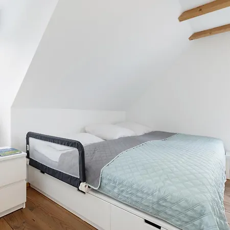 Hajos Grote Koje Apartament Schonberger Strand